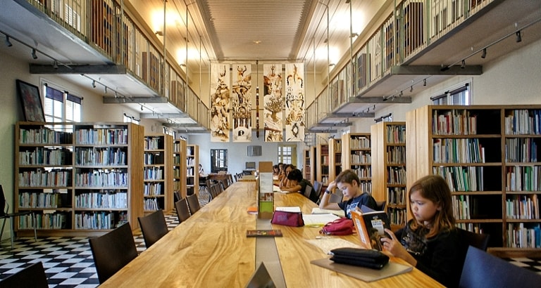 Quelle place pour les bibliothèques dans la littérature?